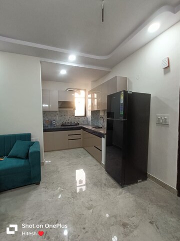 Living Room in 1 BHK Builder Floor at Sector 51 – for Rent