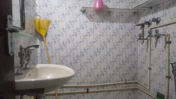 Bathroom in 6+ BHK Independent House at Sector 14 – for Sale