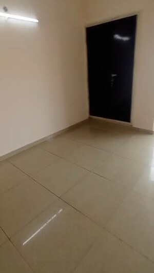 Room in 3 BHK Apartment at GH-7 Crossings Republik, Vijay Nagar – for Sale