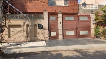 6+ BHK Independent House For Sale in Sector 14
