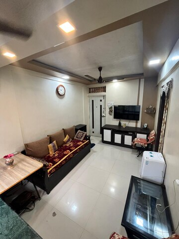 1 BHK Apartment For Rent in Dak Sangathan CHS, Malad East