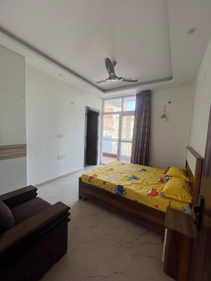 Bedroom in 4 BHK Builder Floor at Dehrakhas – for Sale