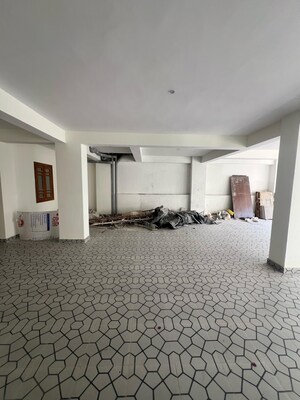 Parking in 4 BHK Builder Floor at Dehrakhas – for Sale