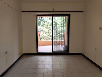Room in 2 BHK Apartment at Konark Valentine, Viman Nagar – for Rent