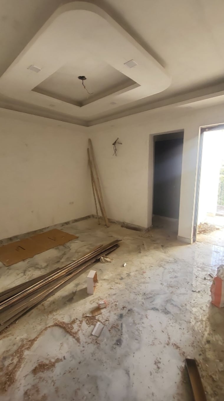 Room, sector 46 3 Bedroom 2500 Sq.Ft. Builder Floor In Sector 46 Faridabad 8547142