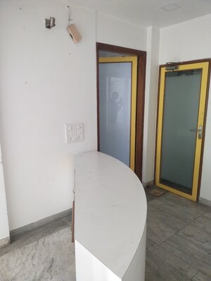 Room in 2 BHK Apartment at Kabra Galaxy, Azad Nagar – for Sale