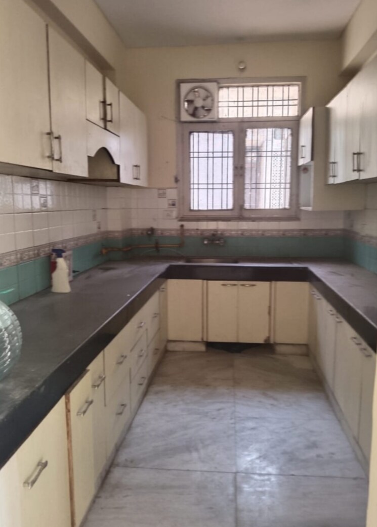 Kitchen, gokul-apartments-faridabad 3 Bedroom 1650 Sq.Ft. Apartment In Sector 45 Faridabad 8547212