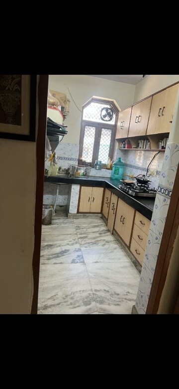 Kitchen in 3 BHK Independent House at Sector 37 – for Rent