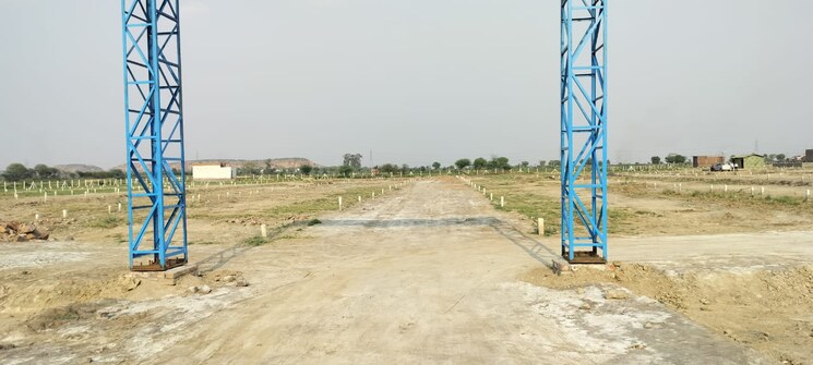 undefined, sector 66  200 Sq.Yd. Plot In Sector 66 Gurgaon 8547337