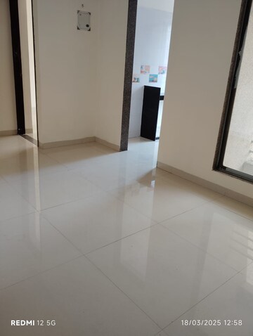 Room in 1 BHK Apartment at Geeta Palace, Ulwe – for Sale