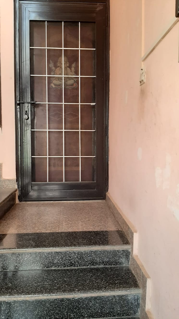 Room, sector 46 3 Bedroom 280 Sq.Yd. Builder Floor In Sector 46 Gurgaon 8547520