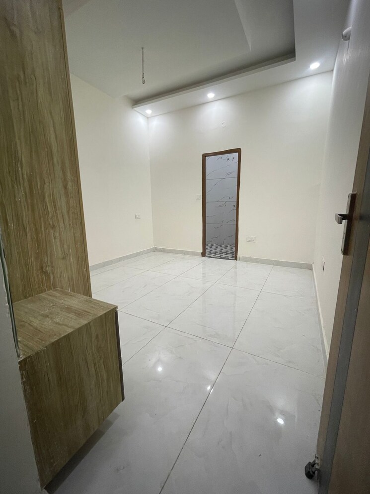 Master Bedroom, patiala road 4 Bedroom 1800 Sq.Ft. Independent House In Patiala Road Zirakpur 8547589