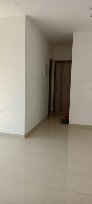 Room in 1 BHK Apartment at Mahindra Happinest Kalyan, Kalyan West – for Sale