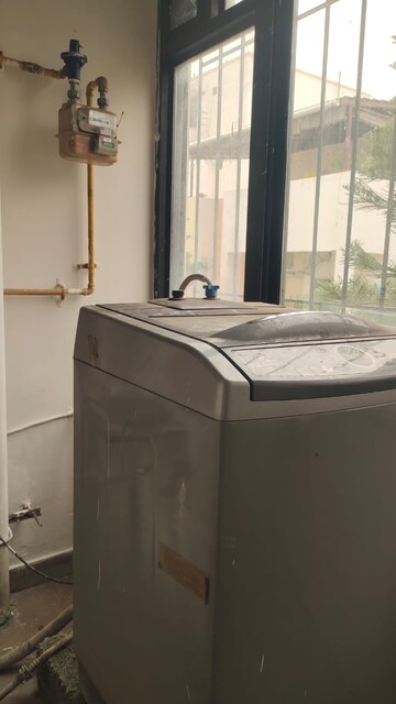 Bedroom in 4 BHK Builder Floor at Hsr Layout Sector 2 – for Rent