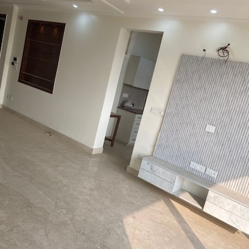 Bathroom in 4 BHK Builder Floor at Sector 23 – for Rent