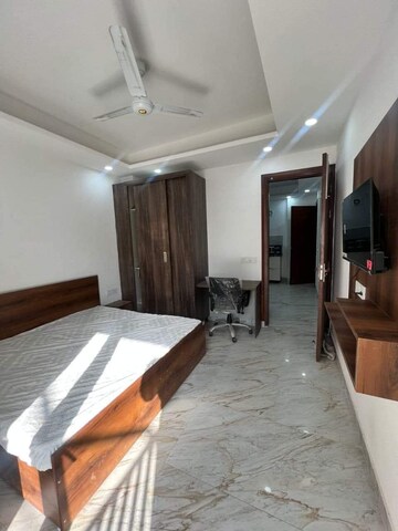 Bedroom in 1 BHK Apartment at SAS Tower, Sector 38 – for Rent