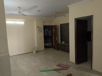 Room in 3 BHK Apartment at High End Paradise II, Raj Nagar Extension – for Rent