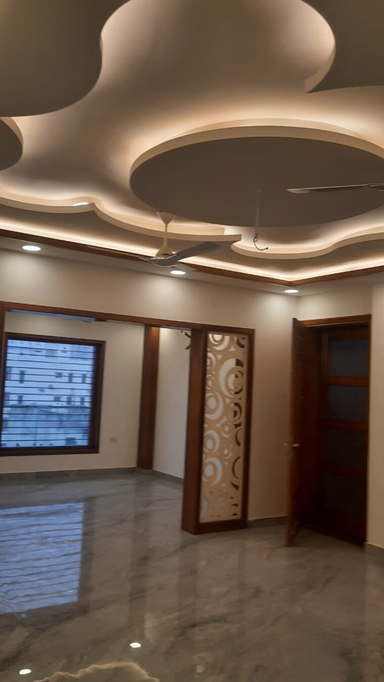 Bedroom, parklands 3 Bedroom 250 Sq.Yd. Builder Floor In Sector 85 Faridabad 8548295