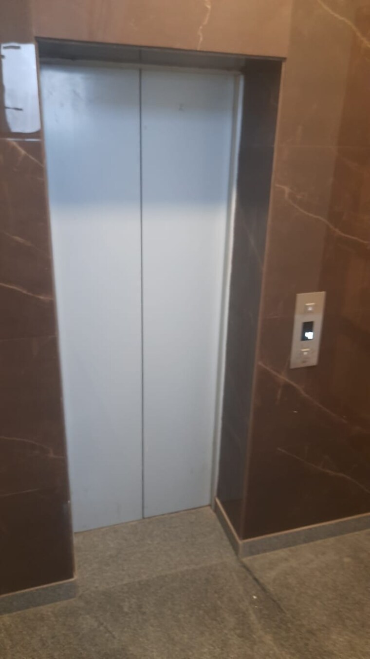 undefined, parklands 3 Bedroom 250 Sq.Yd. Builder Floor In Sector 85 Faridabad 8548295