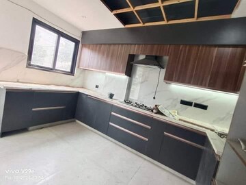 Kitchen in 3 BHK Builder Floor at M3M Atrium, Sector 57 – for Rent