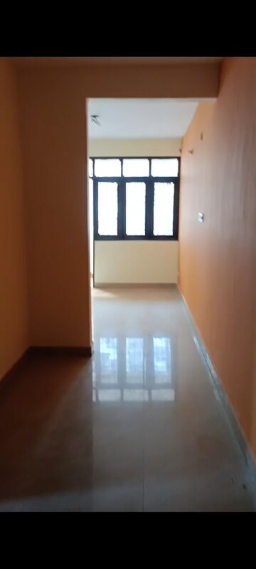 Room in 3 BHK Apartment at Sunrise Apartment, Kamta – for Sale