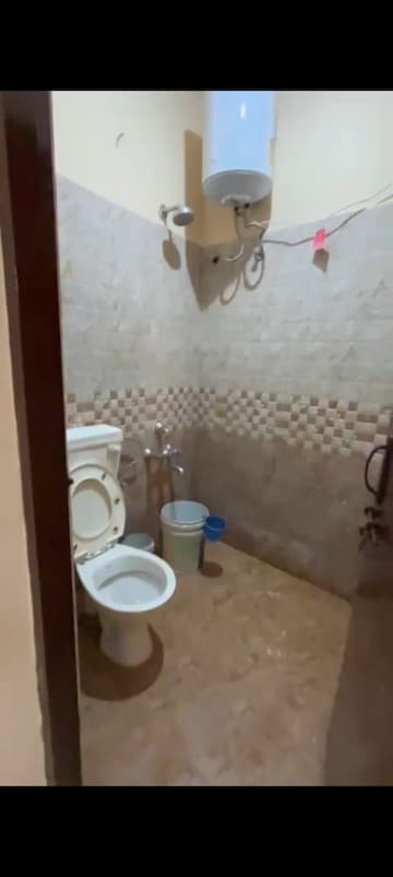 Bathroom in 2 BHK Builder Floor at Yelahanka New Town – for Rent