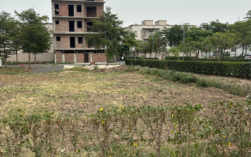 Plot For Sale in BPTP Amstoria, Sector 102