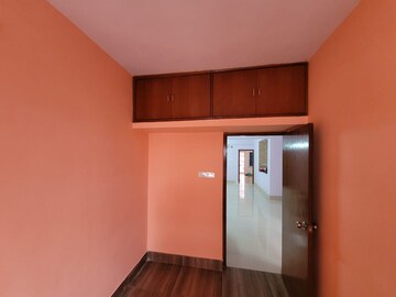 Room in 3 BHK Apartment at New Town Action Area 1 – for Sale