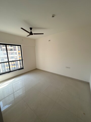 Furnished Amenities in 2 BHK Apartment at Shapoorji Pallonji Joyville Celestia, Hadapsar – for Rent