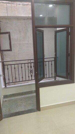 Room in 1 BHK Builder Floor at Mehrauli – for Sale