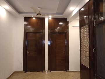 Furnished Amenities in 4 BHK Builder Floor at Sector 73 – for Sale