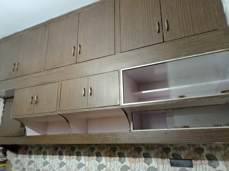 Kitchen, bu-sfs-flats 3 Bedroom 900 Sq.Ft. Builder Floor In Pitampura Delhi 8548573