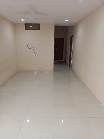 Room in 1 BHK Builder Floor at Niti Khand Iii – for Rent
