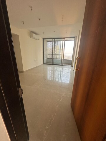 Building Lobby in 3 BHK Apartment at Piramal Vaikunth Vairat, Balkum Pada – for Rent