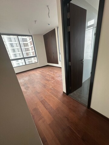 3 BHK Apartment For Rent in Piramal Vaikunth Vairat, Balkum Pada
