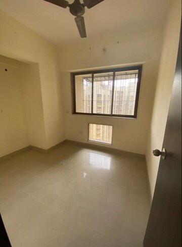 Room in 2 BHK Apartment at Runwal Garden City, Balkum Pada – for Rent