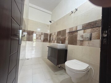 Bathroom in 3 BHK Villa at Sahastradhara Road – for Sale