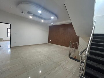 Room in 3 BHK Villa at Sahastradhara Road – for Sale