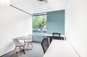  Office Space For Rent in Alwarpet