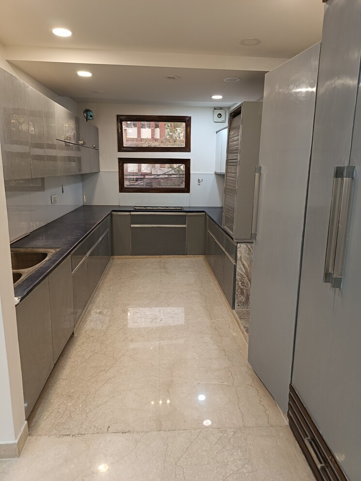 undefined, saraswati vihar 3.5 Bedroom 1000 Sq.Ft. Builder Floor In Saraswati Vihar Delhi 8549060