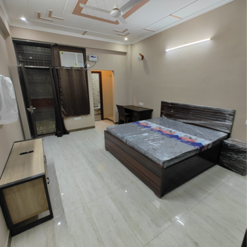 Room in 2 BHK Builder Floor at Sector 43 – for Rent