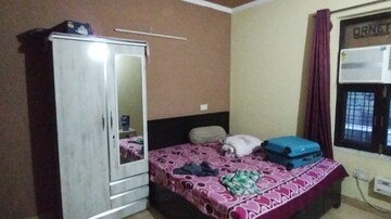 Bedroom in 3 BHK Builder Floor at Sector 7 – for Sale