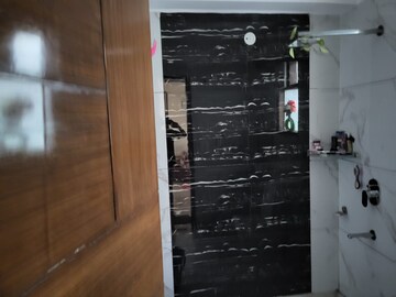 Furnished Amenities in 3 BHK Builder Floor at Sector 7 – for Sale