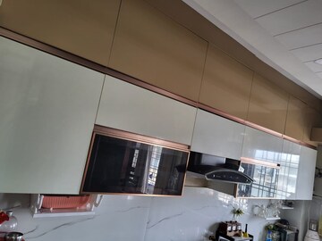 Kitchen in 3 BHK Builder Floor at Sector 7 – for Sale