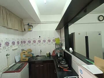 Kitchen in 1.5 BHK Apartment at Santacruz West – for Rent