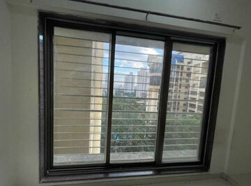 Room in 2 BHK Apartment at Acme Ozone Phase II, Ghodbunder Road – for Rent
