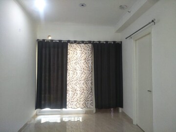 Bedroom in 2 BHK Apartment at Sector 41 Greater Noida – for Rent