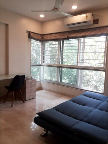 3 BHK Apartment For Rent in Khar West
