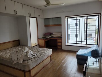 Master Bedroom in 3 BHK Apartment at Rohan 10 Kasturkunj, Ashok Nagar – for Rent