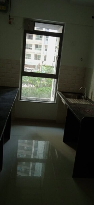 Furnished Amenities in 1.5 BHK Apartment at Piramal Vaikunth, Balkum Pada – for Sale